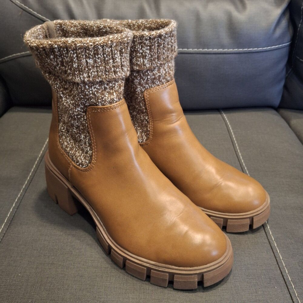 Universal Thread Keeley Tan Knit Sock Ankle Boots Women's Size 8 Chunky Sole